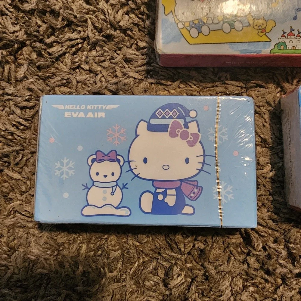 3 Taiwan EVA AIR SANRIO‎ CHARACTER Hello Kitty Playing card deck 1974, 2012